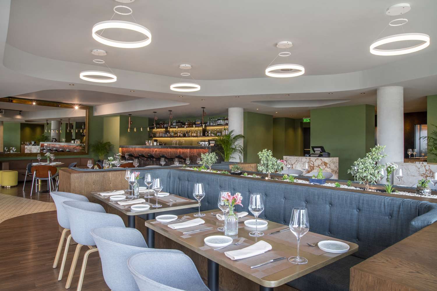TITA Restaurant dishes and international cuisine